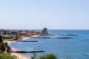 Strand von Ouranopouli mit Turm